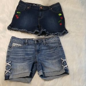 Girls short bundle 14